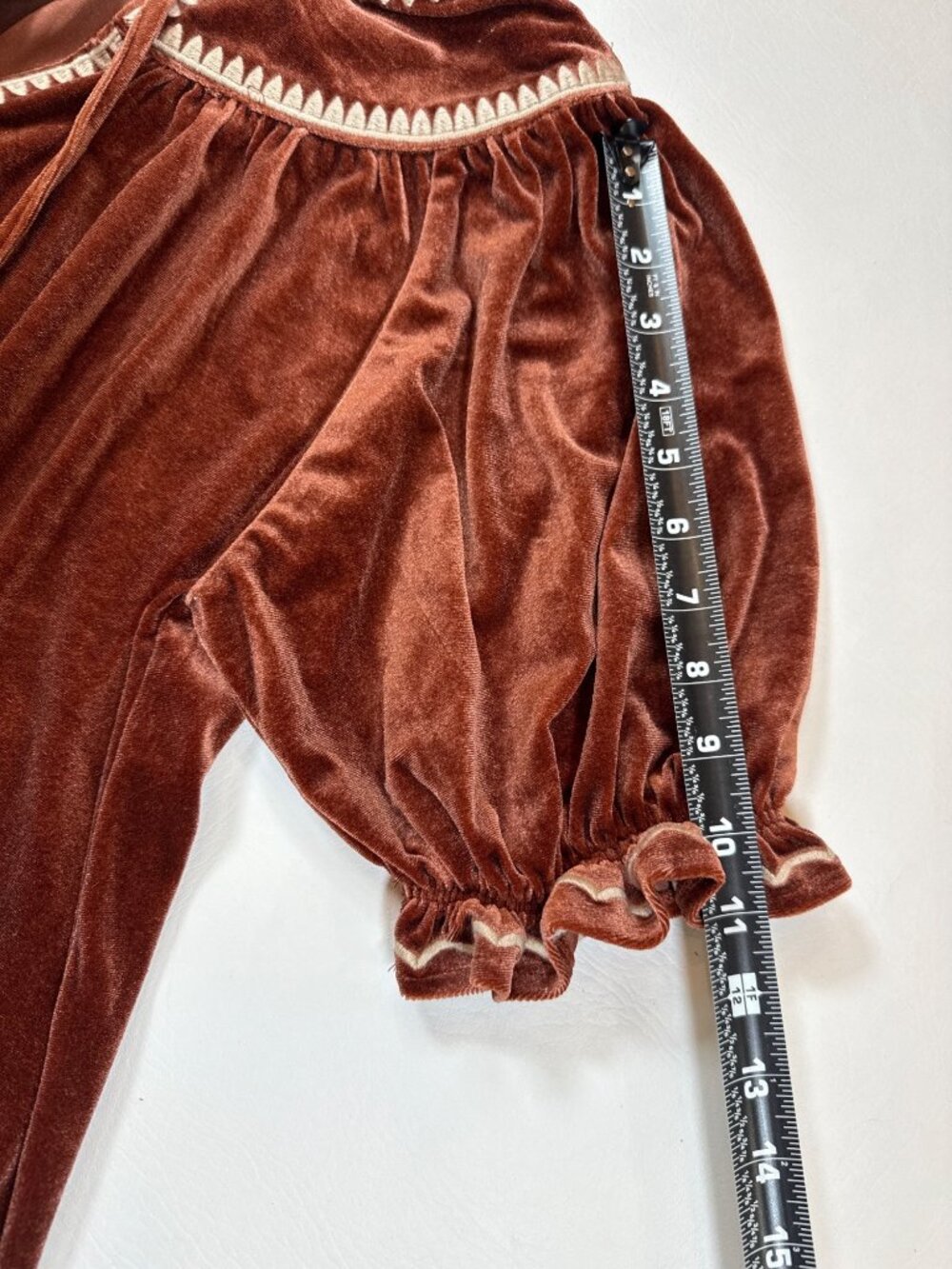 THML Velvet Boho Peasant Top With Embroidered Trim Size M (M951) - Picture 4 of 7